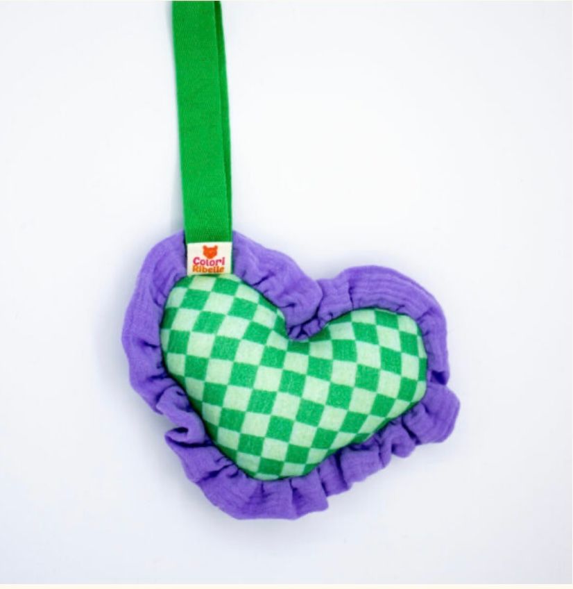 Speenknuffel heart green block