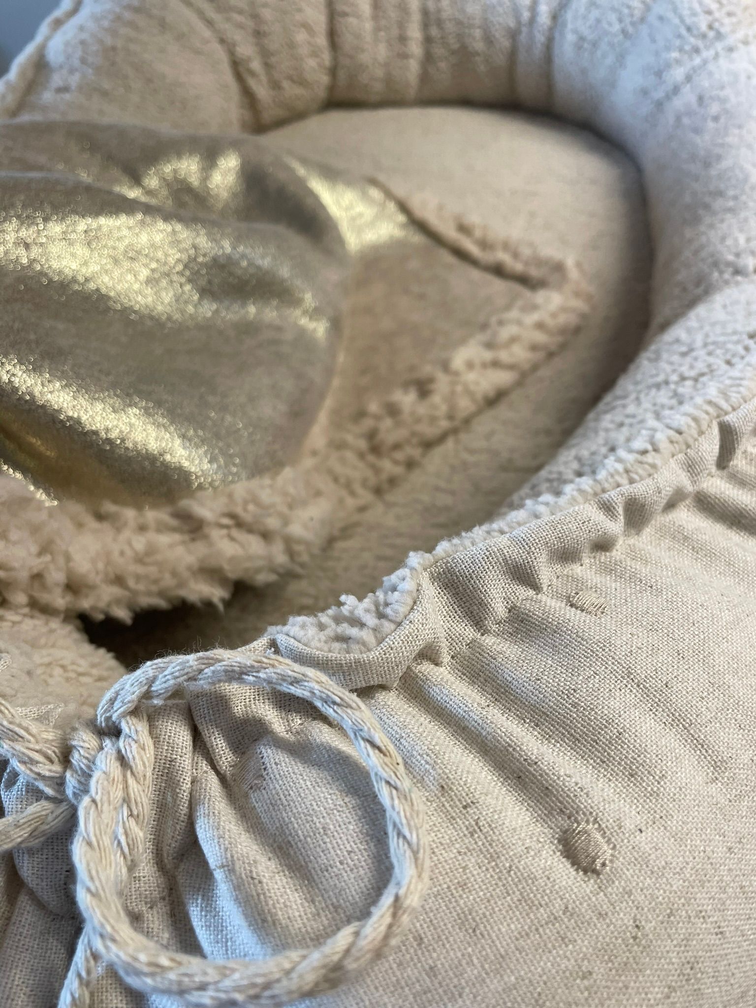 Dekentje teddy vleugje goud