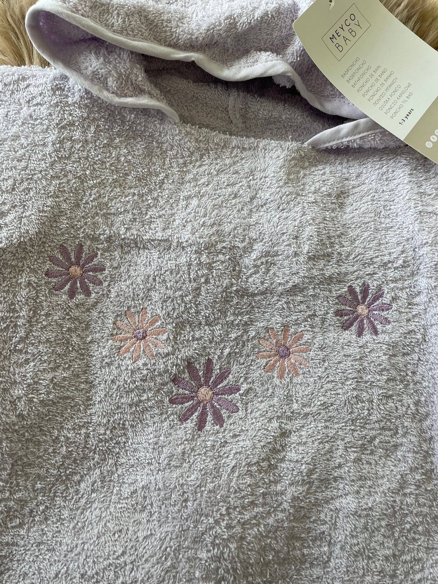 Badponcho Badstof  daisies lila-  Meyco