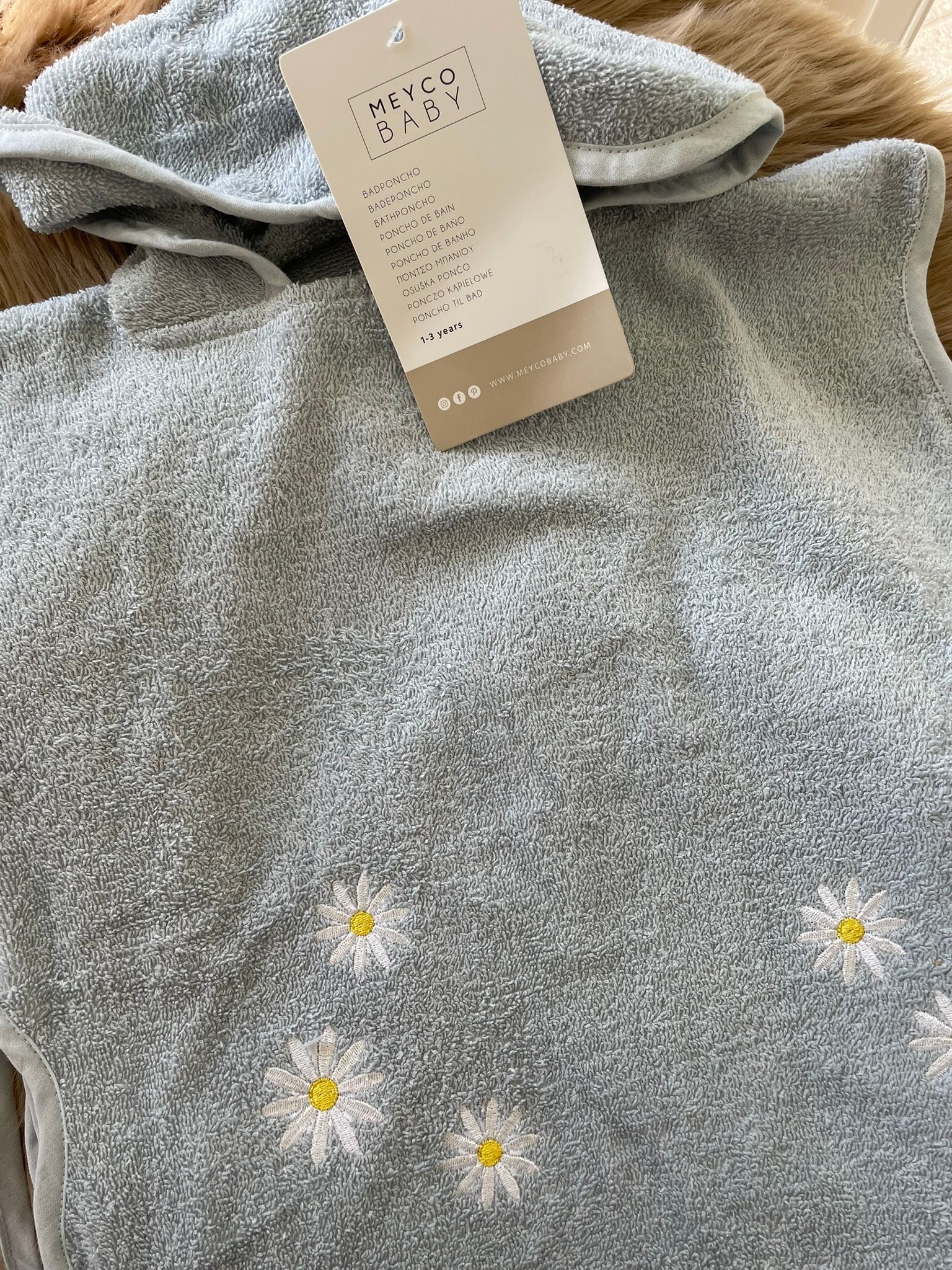 Badponcho Badstof  daisies blauw-  Meyco