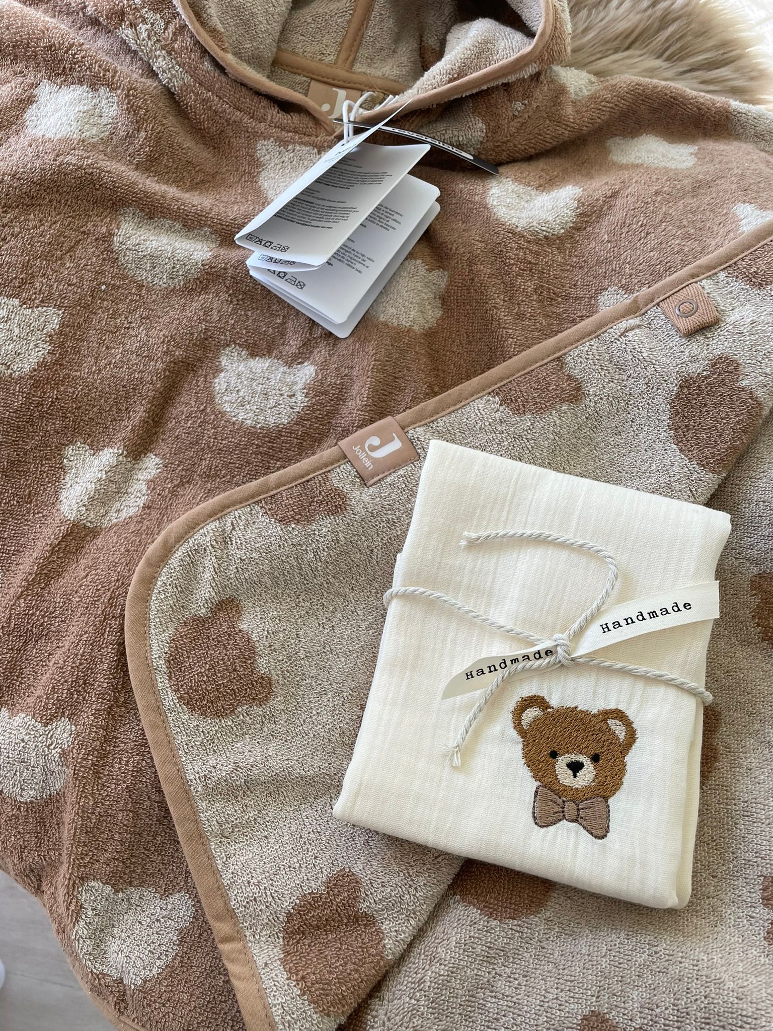 Swaddle hydrofiele doek  beer creme