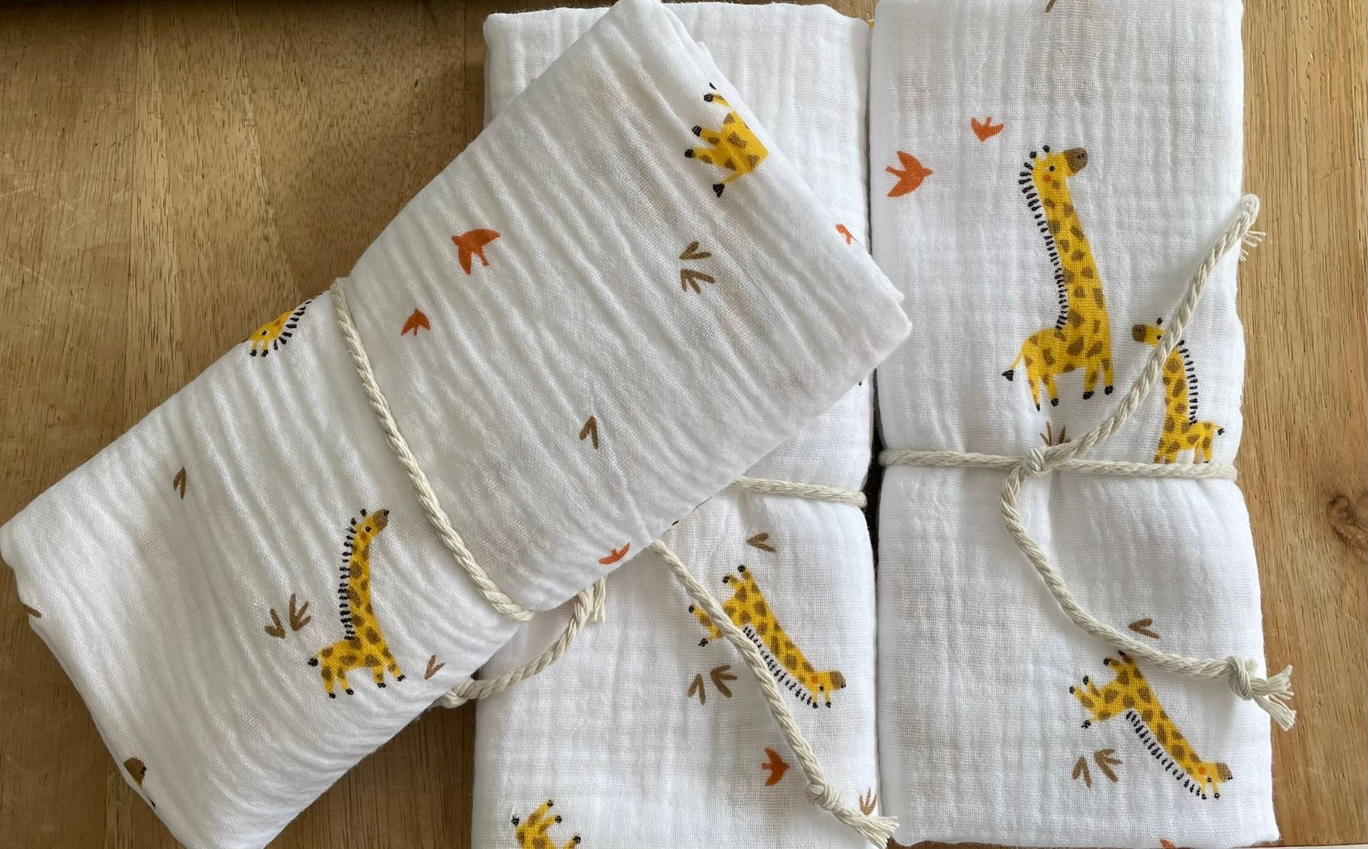 Swaddle hydrofiele doek  giraffen