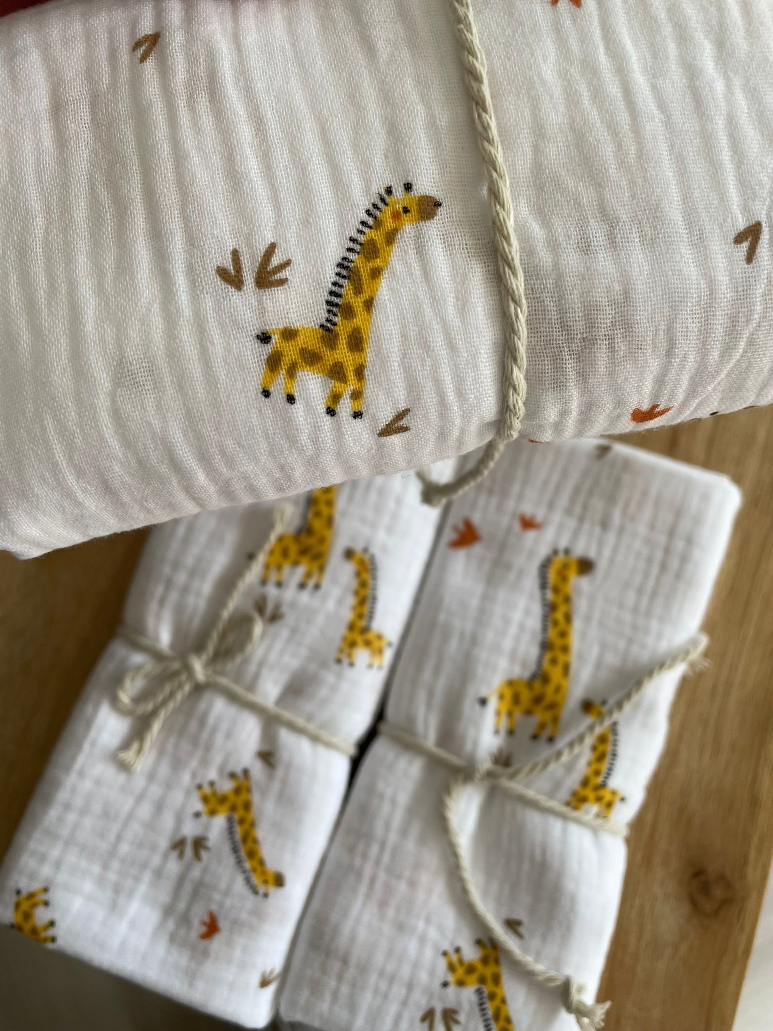 Swaddle hydrofiele doek  giraffen