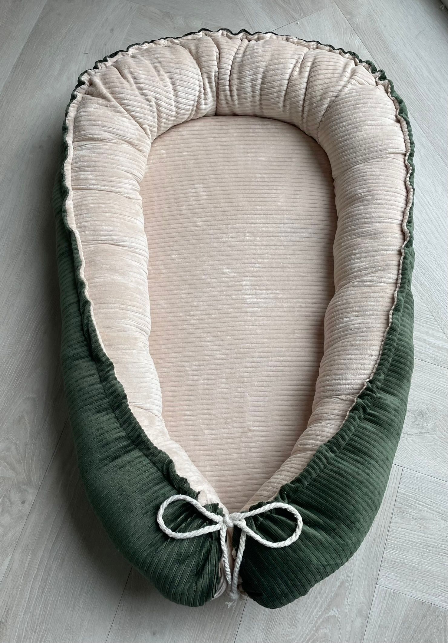 Babynestje full rib khaki/beige