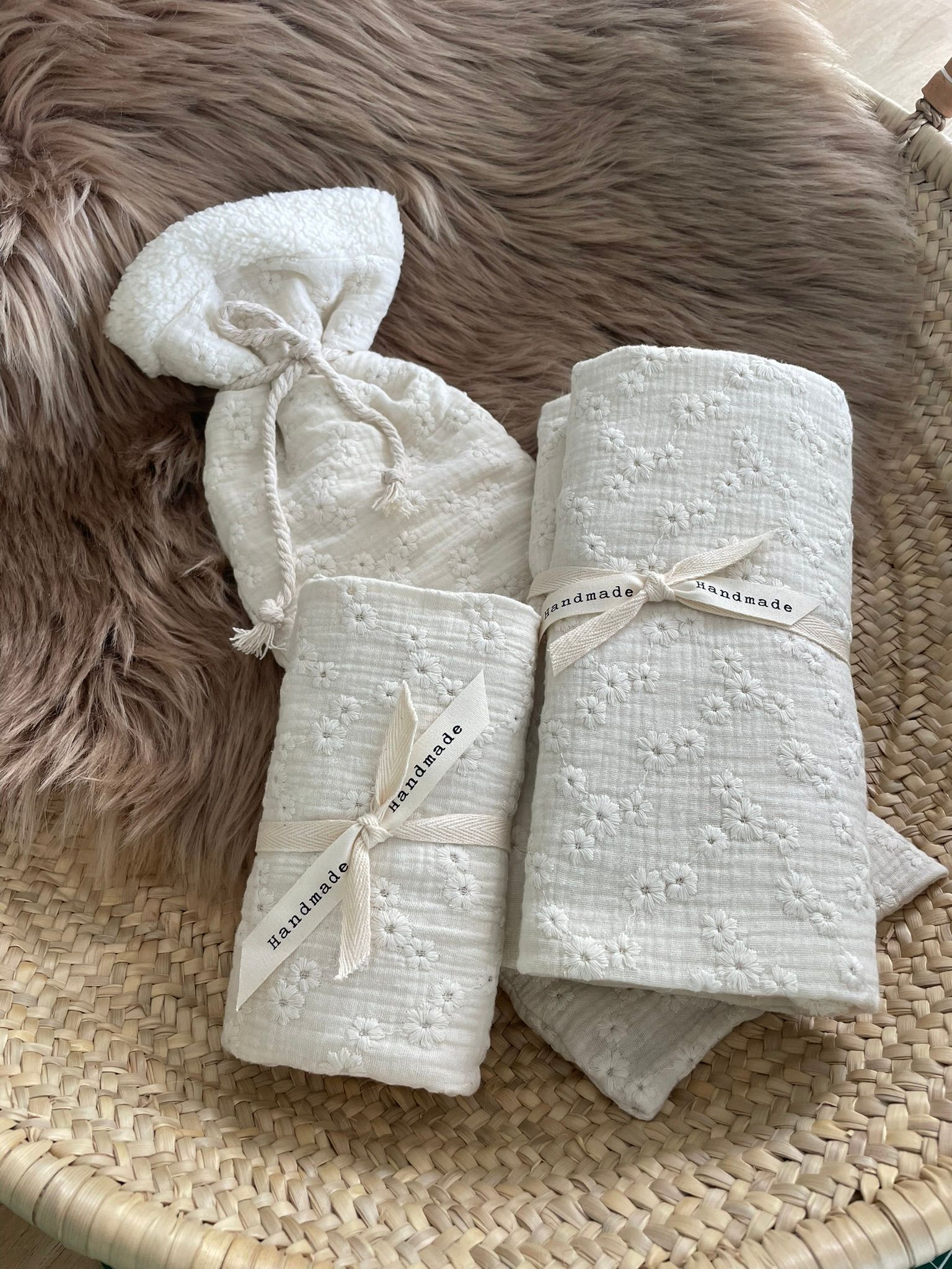 Kruikenzak hydrofiel embroidery