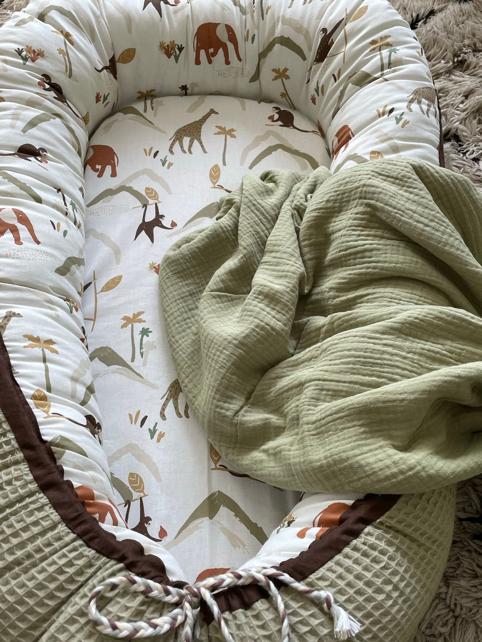 Babynestje safari brown