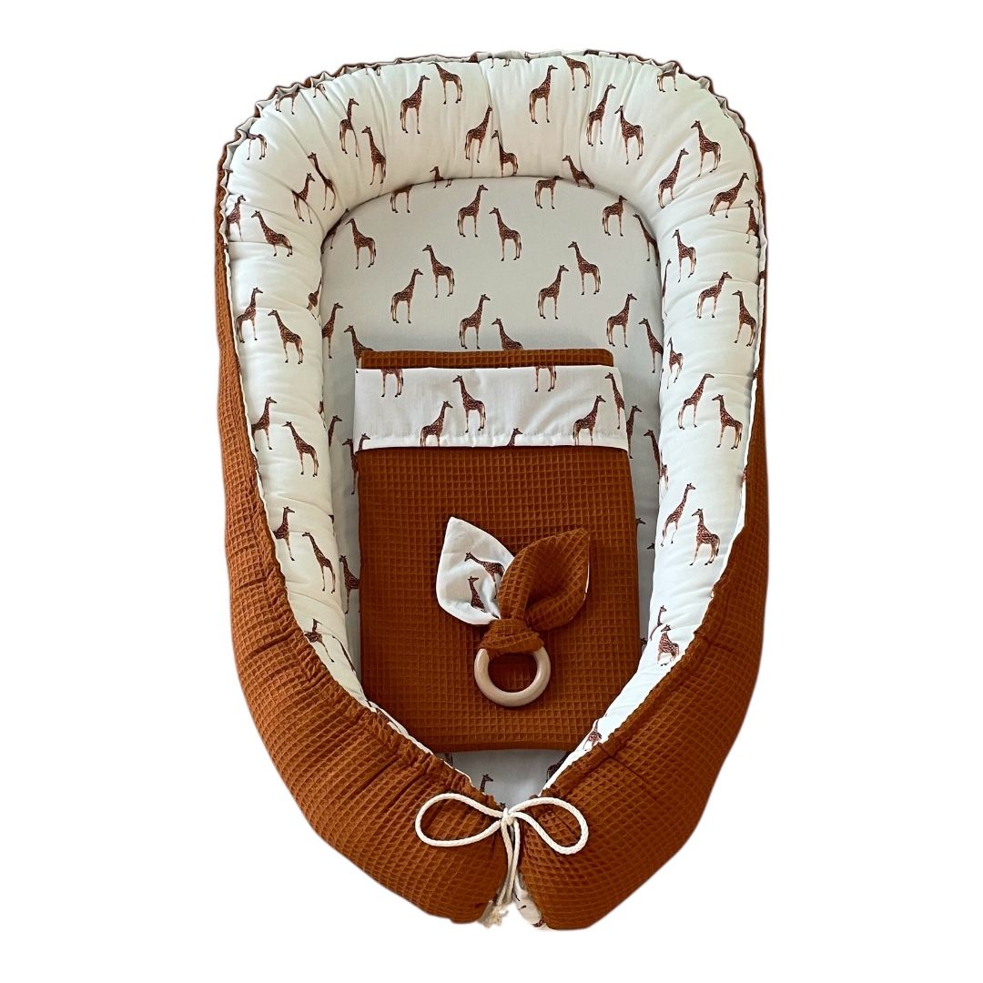 Babynestje giraffe cognac