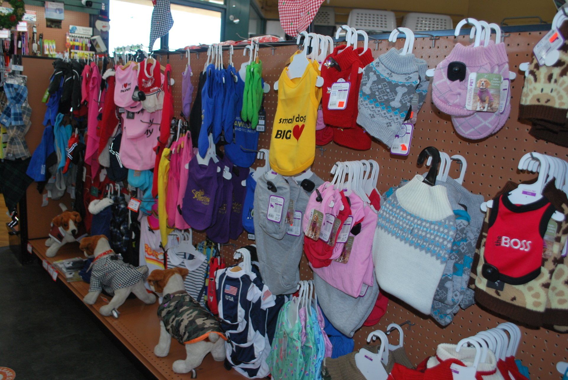 Pet Food & Supplies Salinas, CA Pet Fun at Harden Ranch Plaza