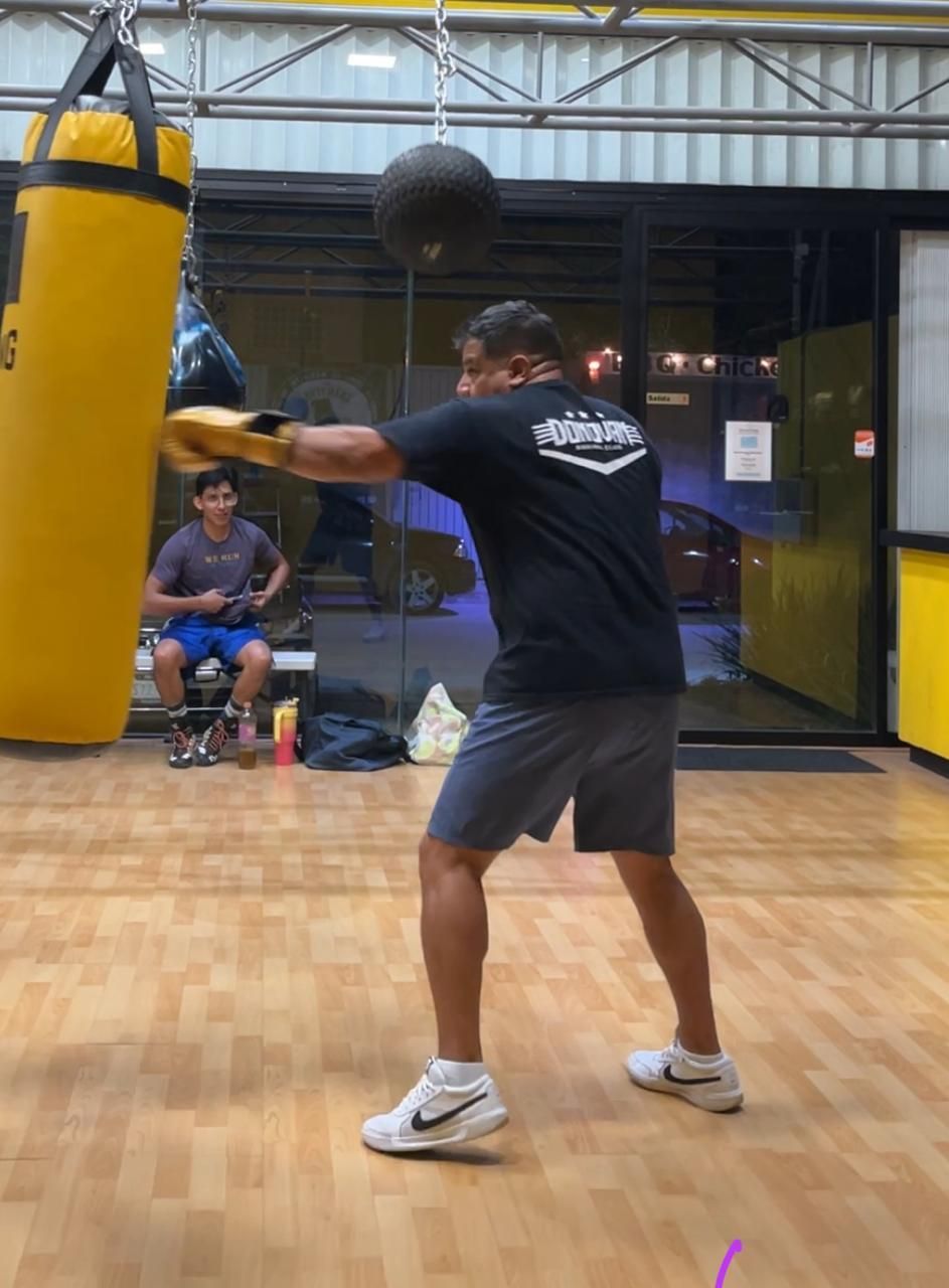 DONOVAN BOXING CLUB