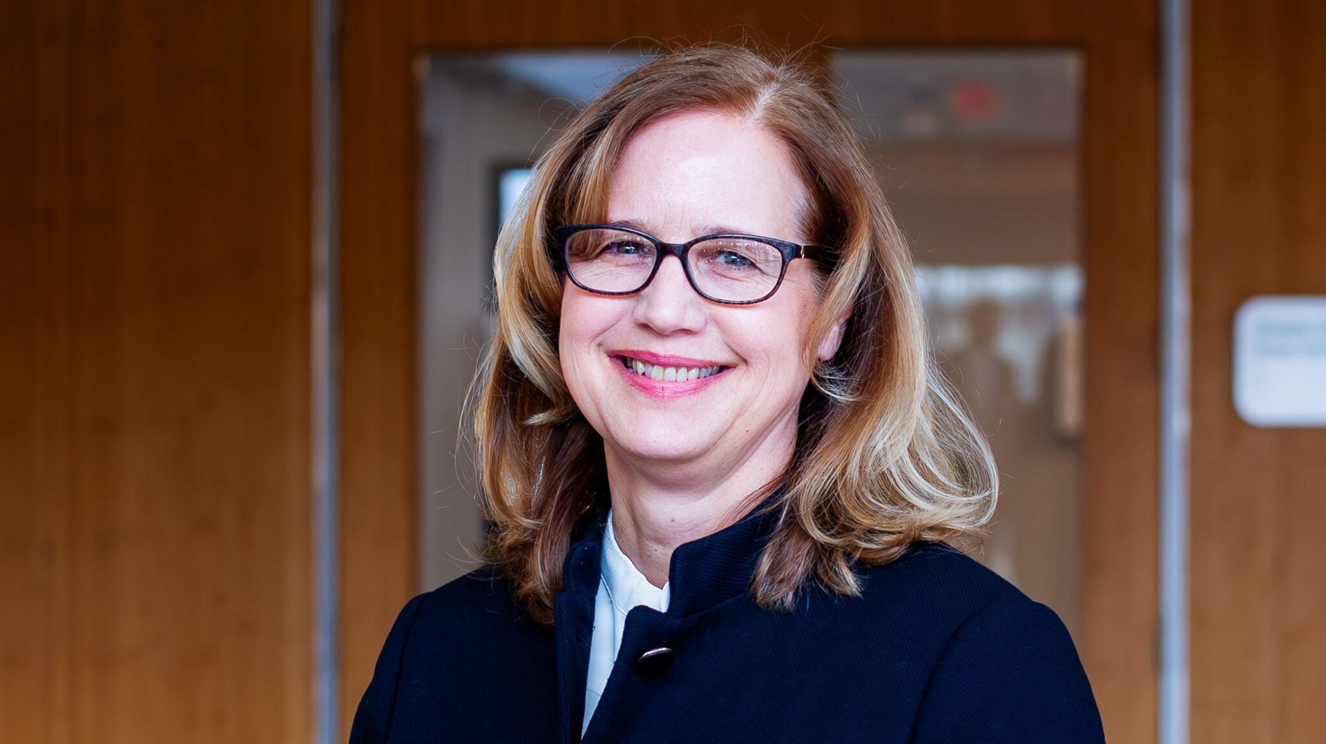 Attorney Jennifer Fracassi Headshot