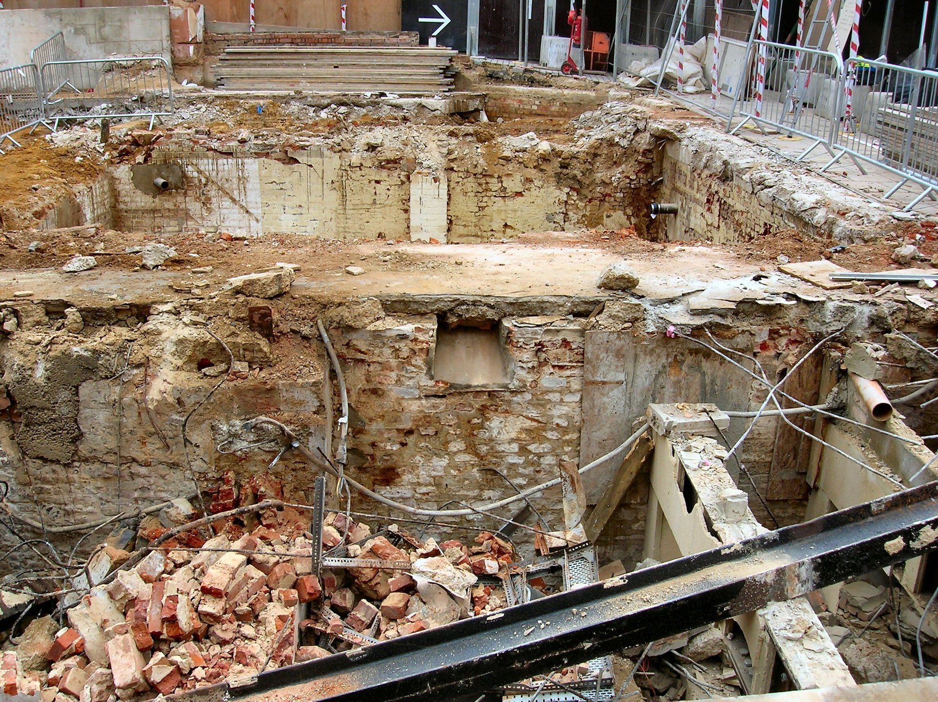 empty water reservoirs