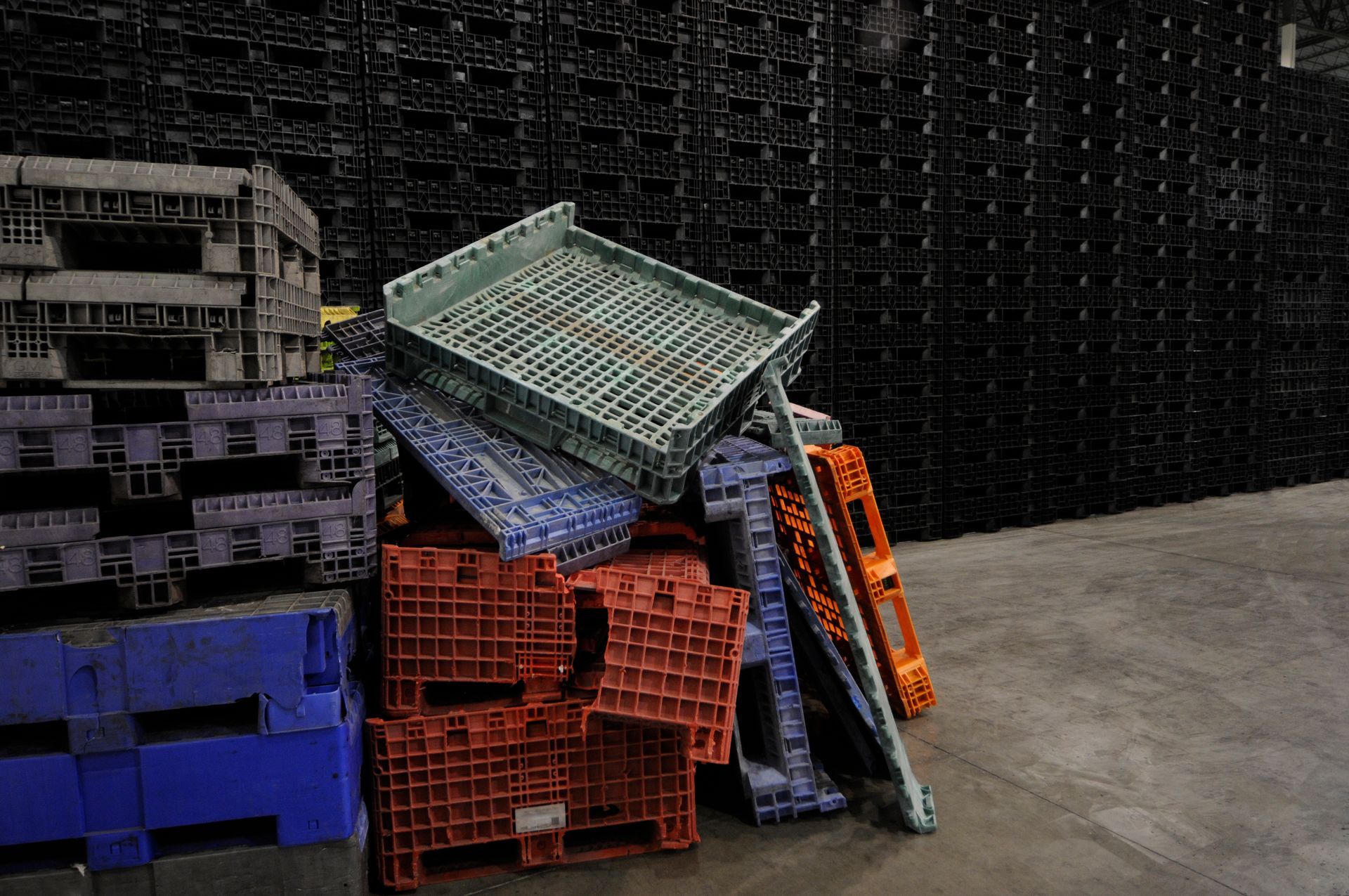 Old and Broken bulk containers 