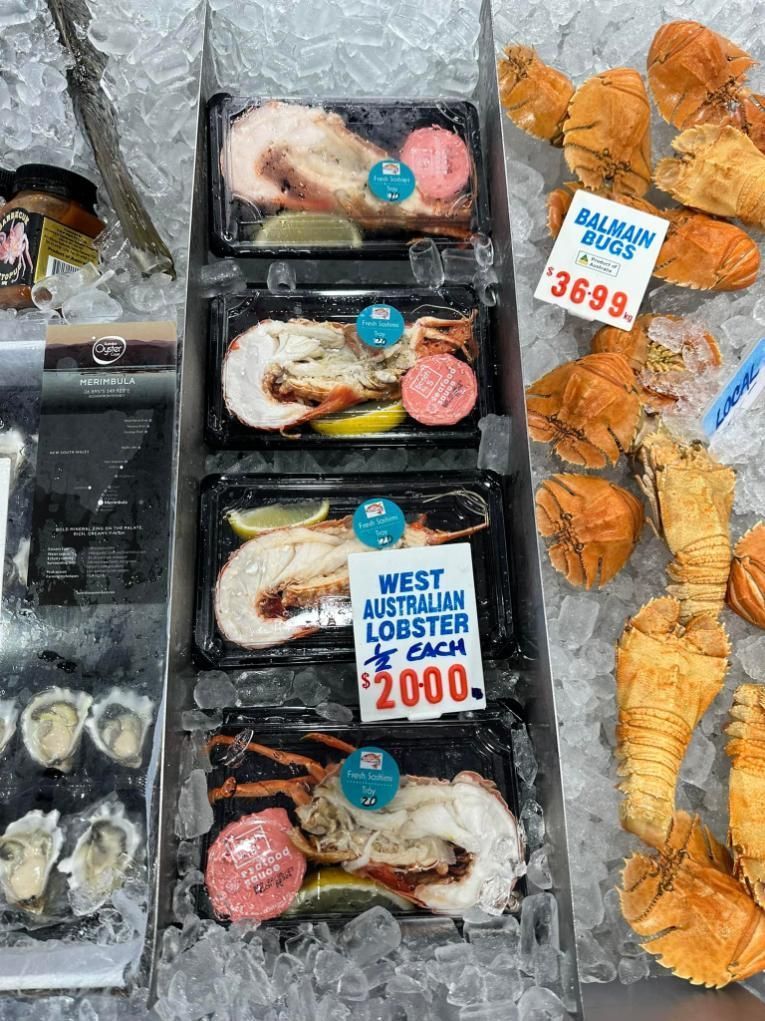 A Variety Of Seafood Is Displayed On Ice At A Seafood Market — Northern Rivers Seafood In Ballina, NSW