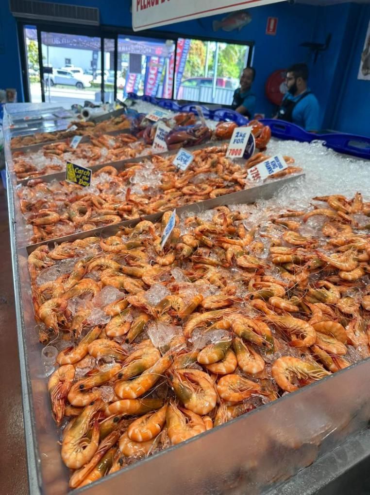 A Display Of Shrimp On Ice At A Fish Market — Northern Rivers Seafood In Ballina, NSW