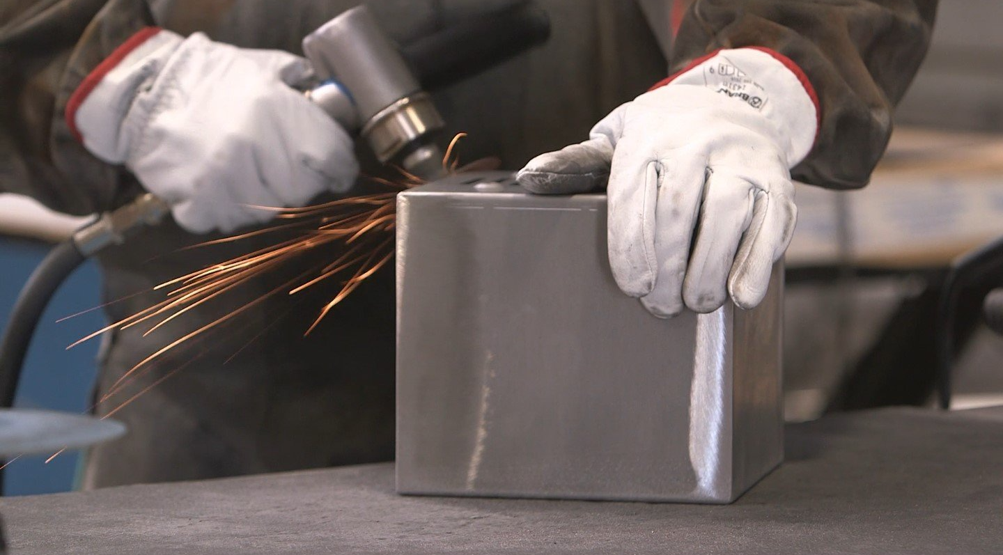 lavorazione di carpenteria industriale a Pontoglio