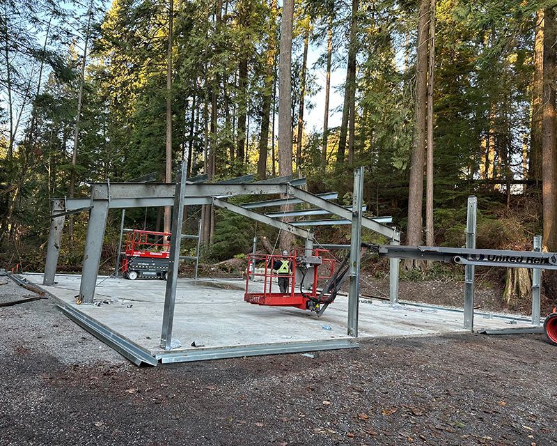 Steel framing begins at Capilano golf course