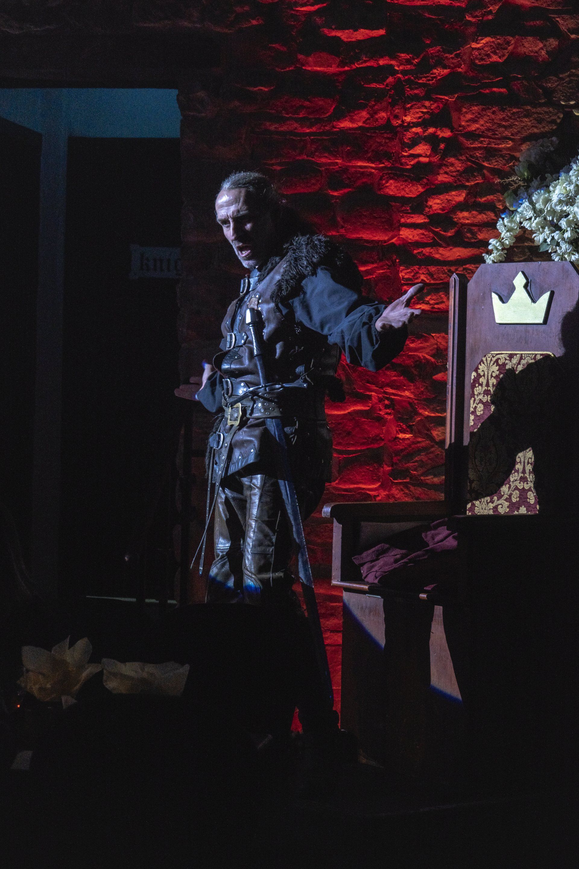 medieval banquet theme night london