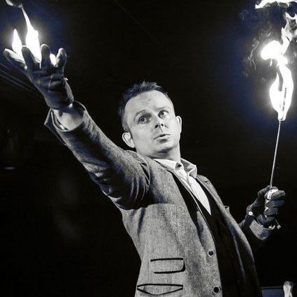 stage magician uk