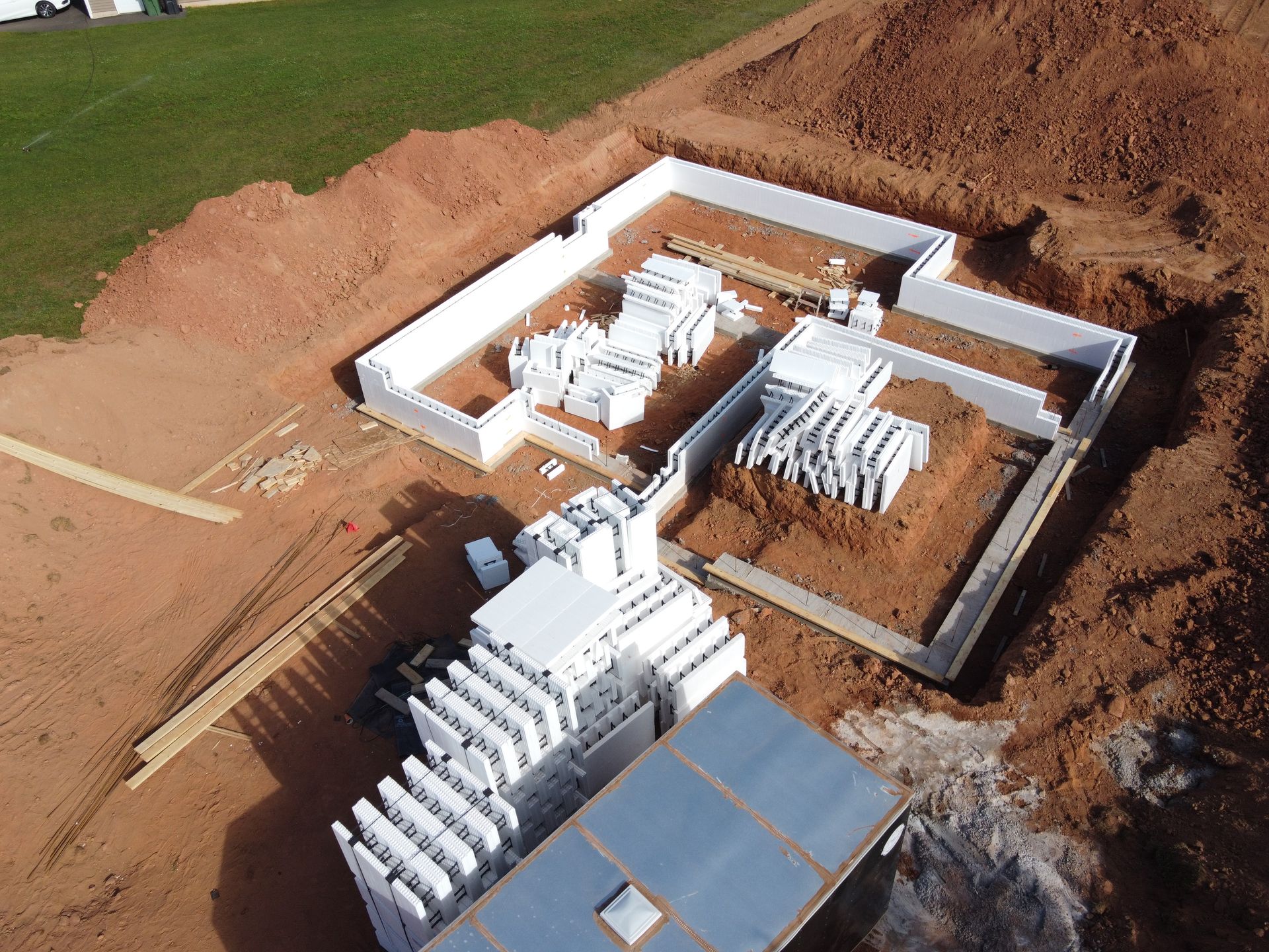 An aerial view of a building under construction