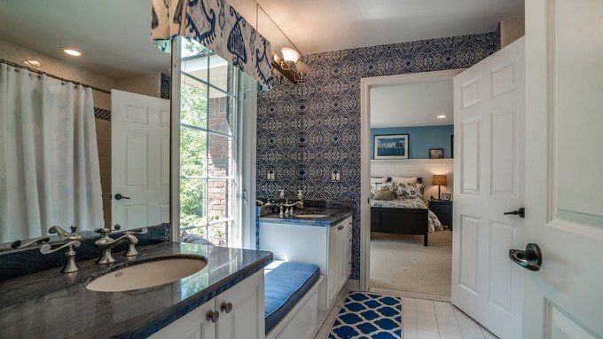bathrooms | blue peninsula | Southfield, MI 48076