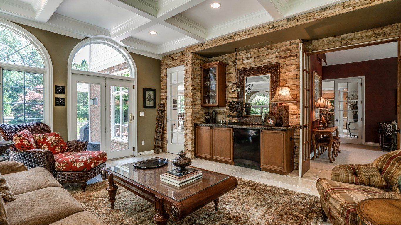 gallery of homes | blue peninsula | Southfield, MI 48076