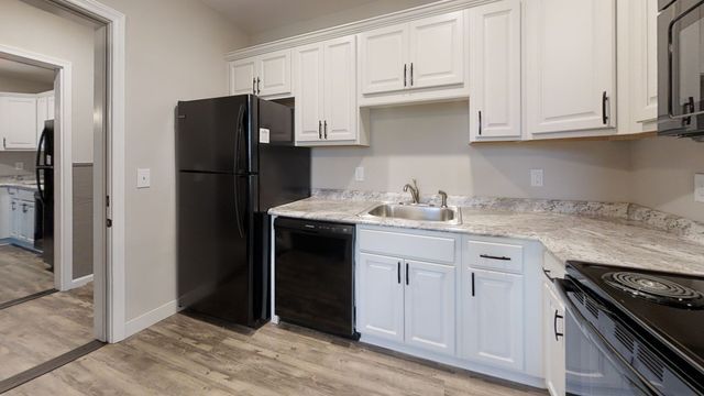 The Forum on East King St - Kitchen appliances