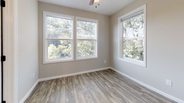 The Forum on East King St - Bedroom with  Windows and Hard wood floor