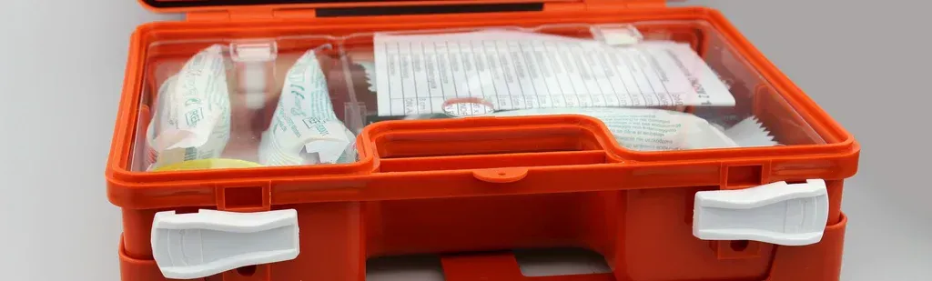 Industrial First Aid Kits: CPR & AED Emergency Supplies for Manufacturing Companies