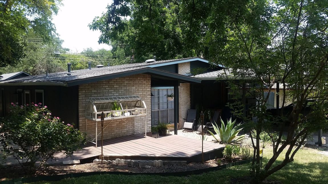 GAF Timberline HD, Laminated Shingle - Color is Slate - by Austin Roofing and Construction