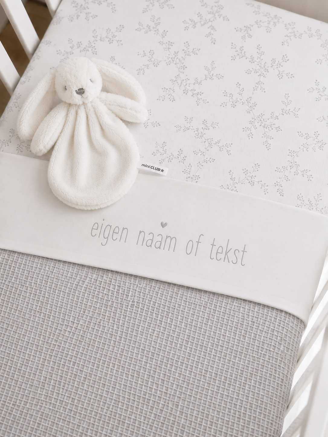 wieglakentje , te personaliseren met eigen tekst of naam in verschillende kleuren