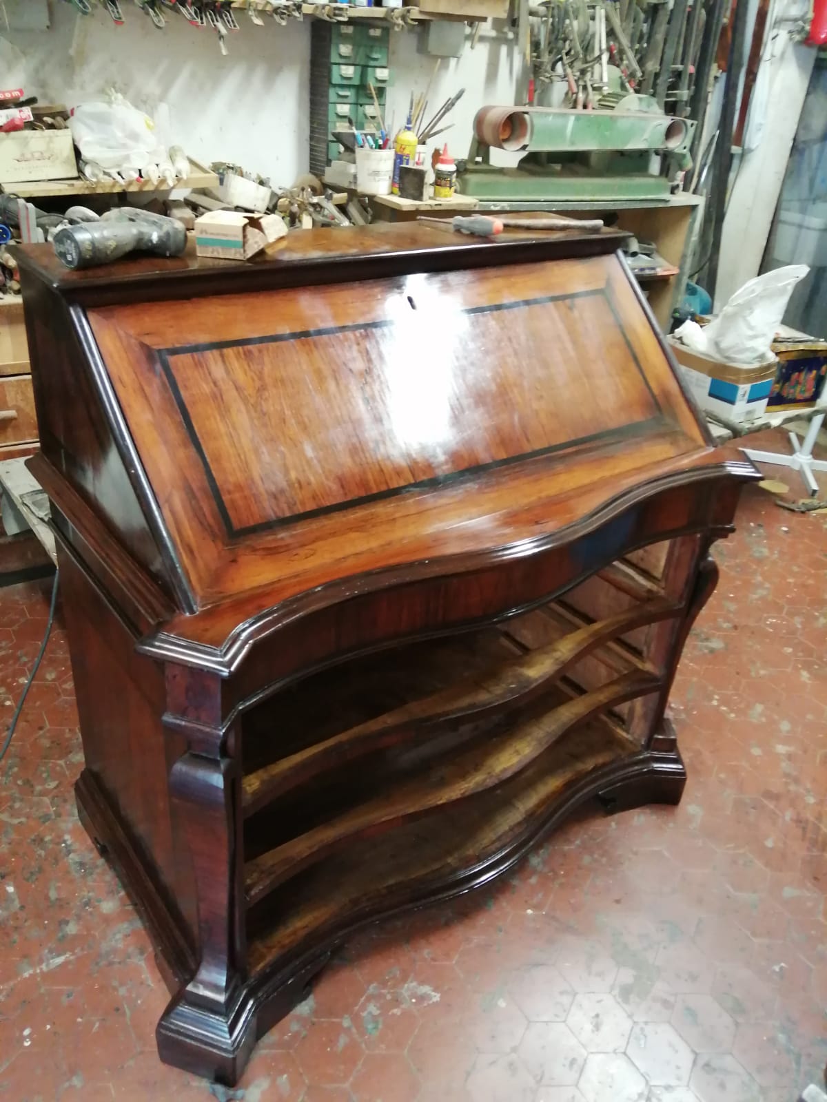 Trattamento antitarlo mobili antichi bologna