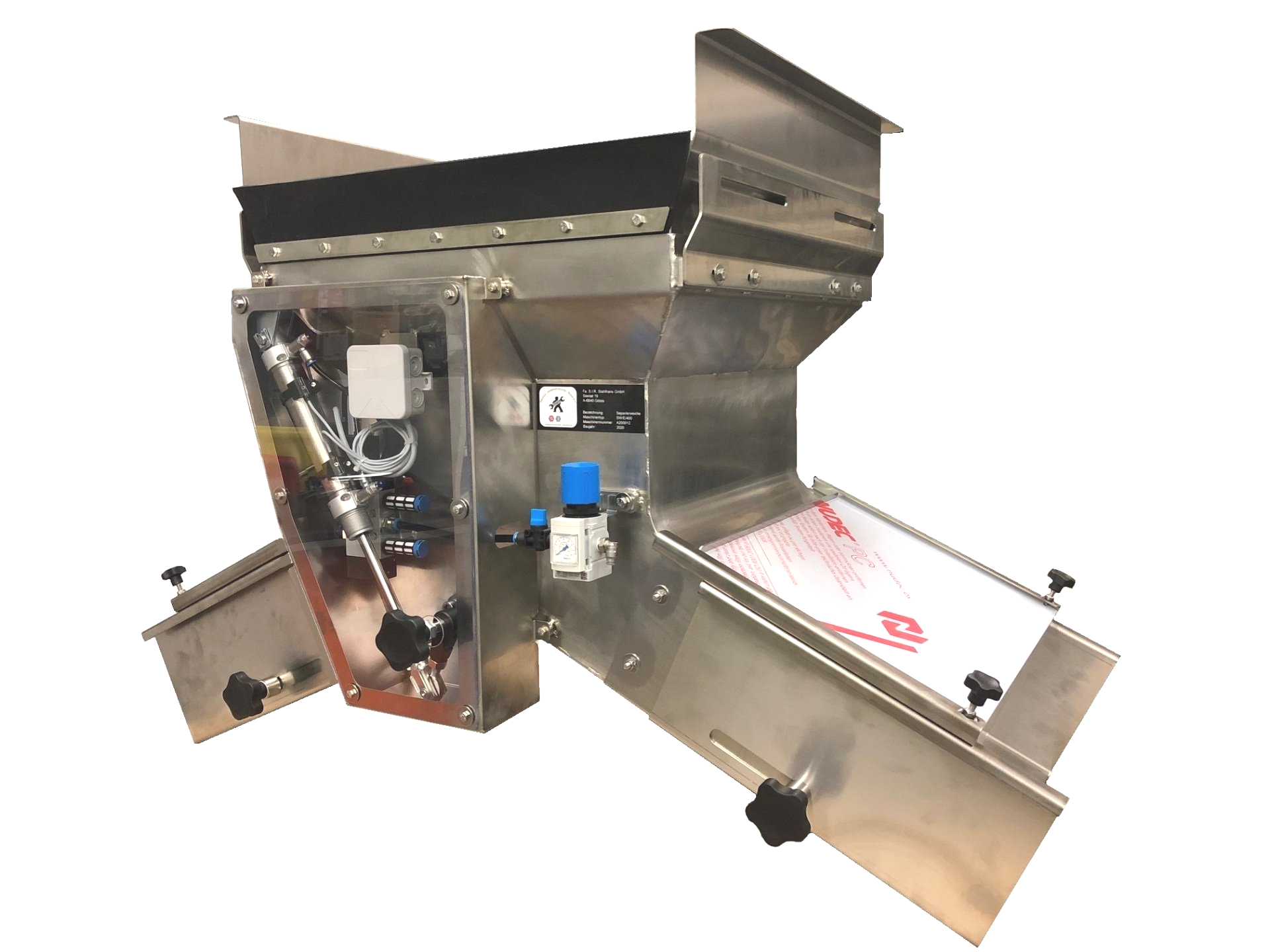 Auf einer weißen Oberfläche steht eine Maschine aus Edelstahl.