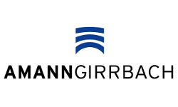 Das Logo von Amanngirrbach ist blau und schwarz auf weißem Hintergrund.