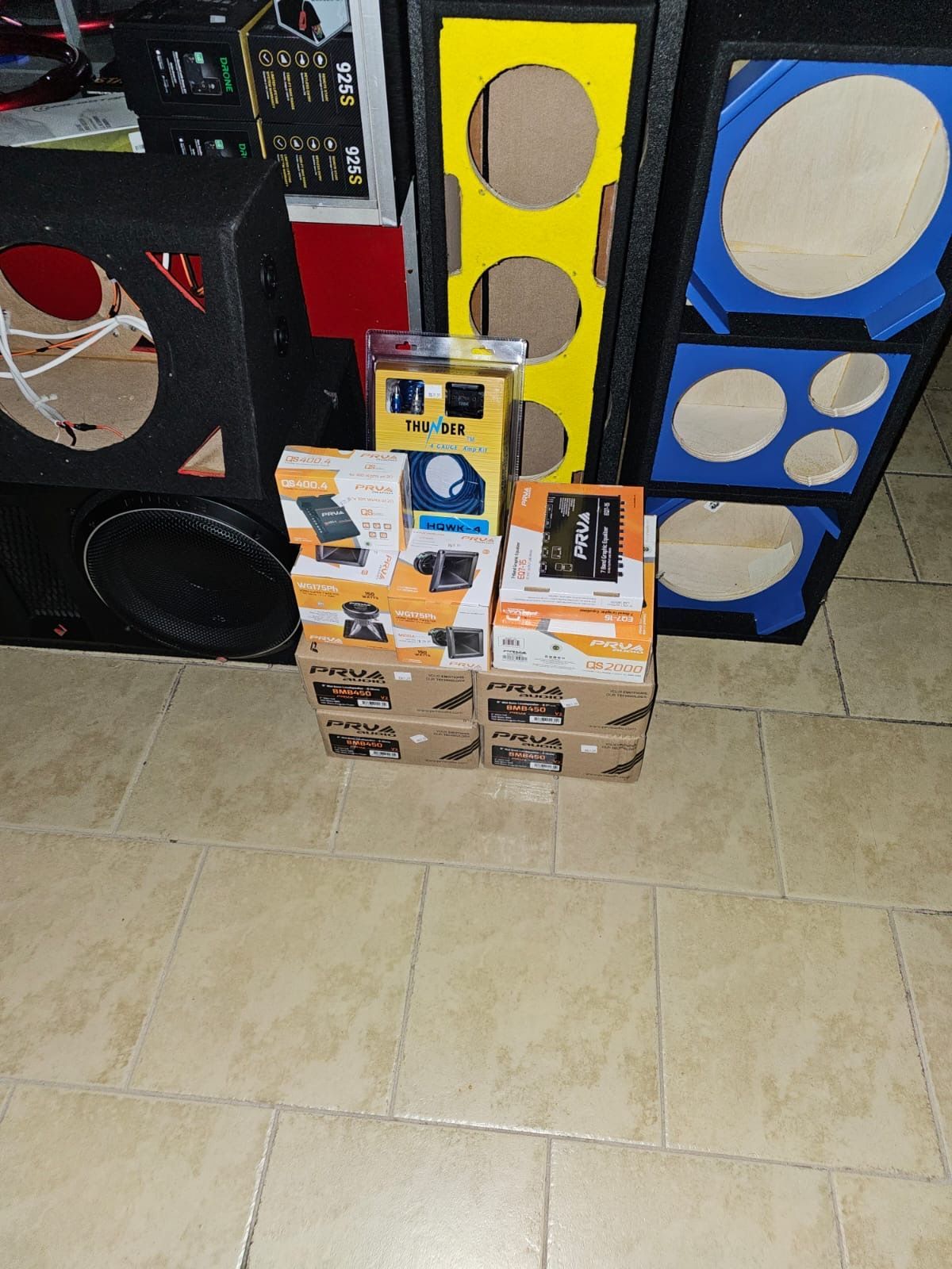 Automobile accessories - Springfield, MA - M&J Illumination Sound Center LLC