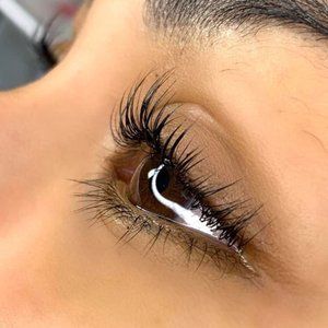 Lash-Lift and Lash-Tint in Las Vegas Nevada and Goodyear Arizona at Eye Tactics Lash Lift Studio