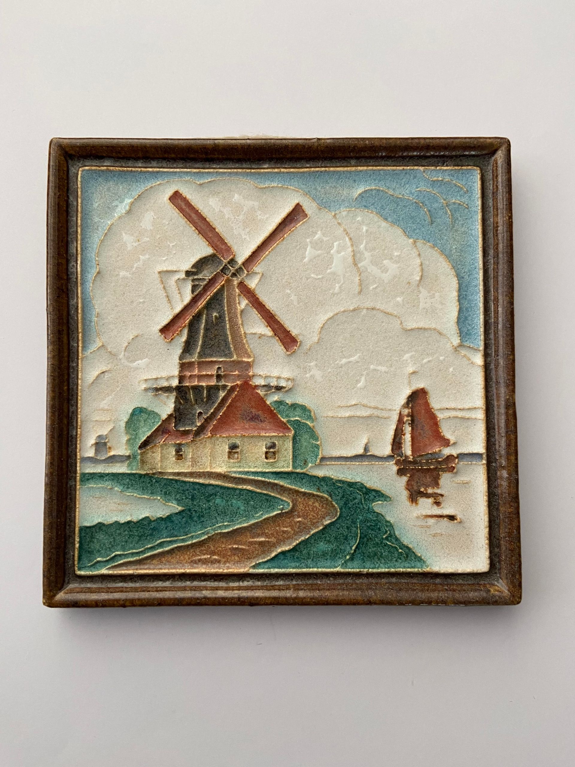 PFtegel Porceleyne Fles Delft Cloisonné Tegel molen. Royal Delft Tile. porcelain Tile Delft.