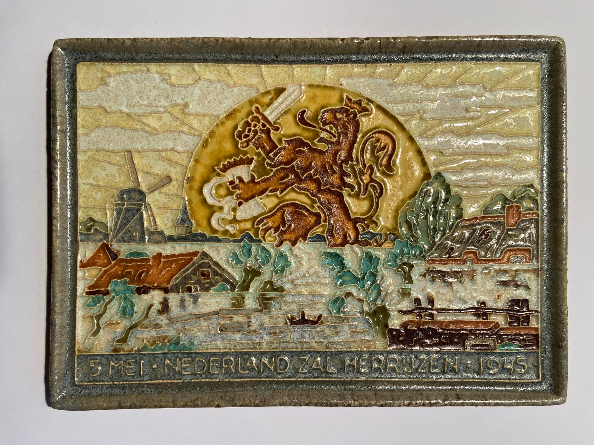 PFtile Porceleyne Fles Delft Cloisonne tile war and peace.