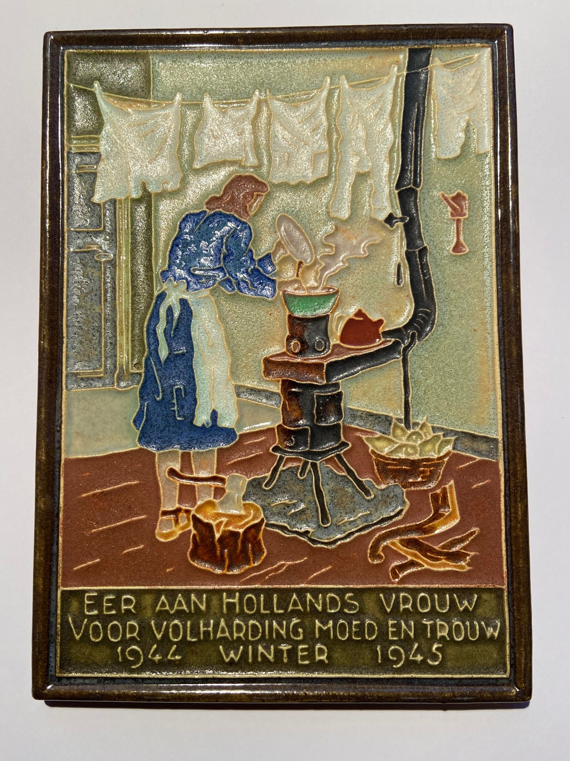 PFtile Porceleyne Fles Delft Cloisonne tile war and peace.