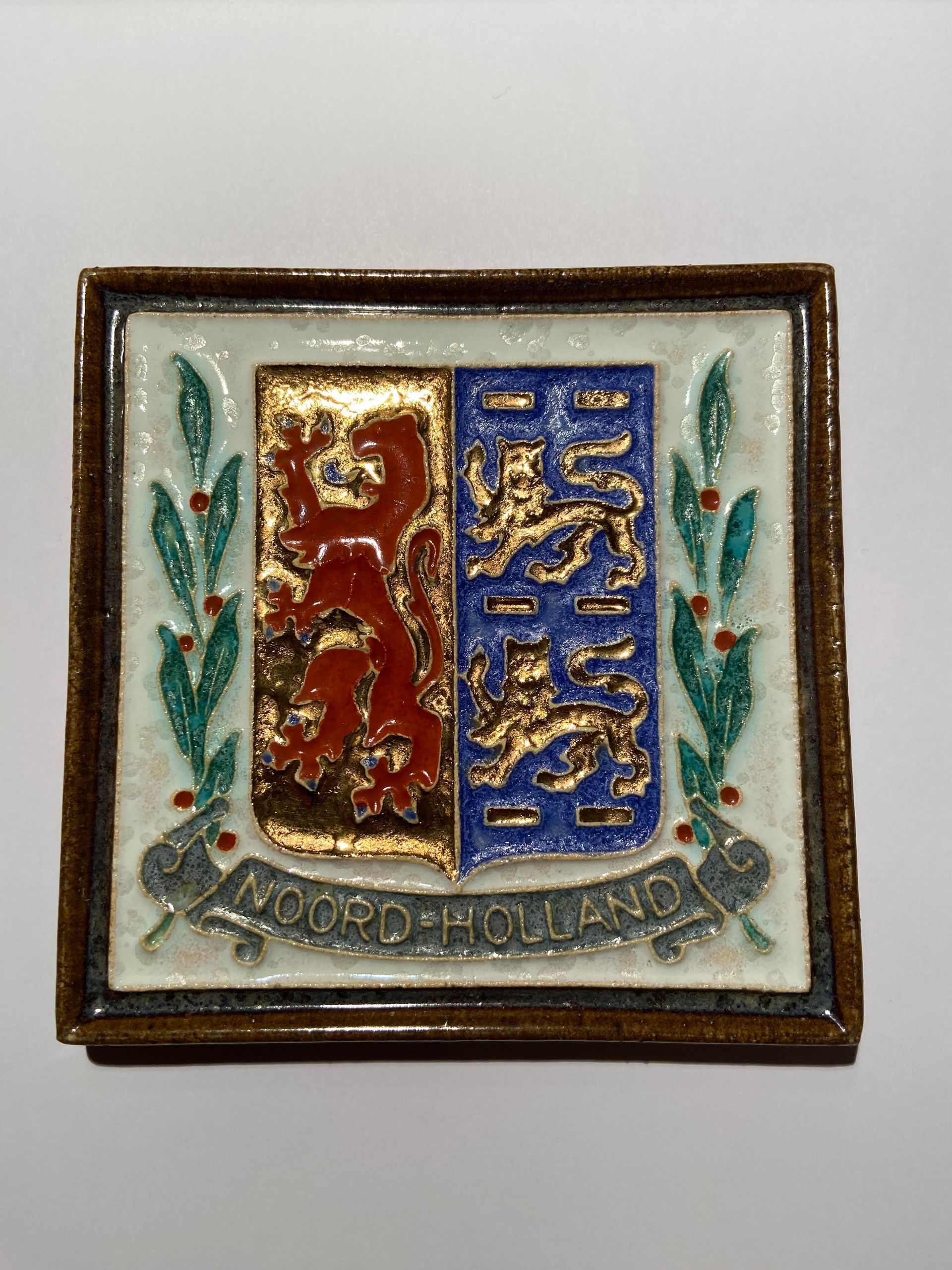 PFtegel Porceleyne Fles Cloisonné wapentegel Noord-holland. Royal Delft Tile. Porcelain tile Delft. Coat of arms.