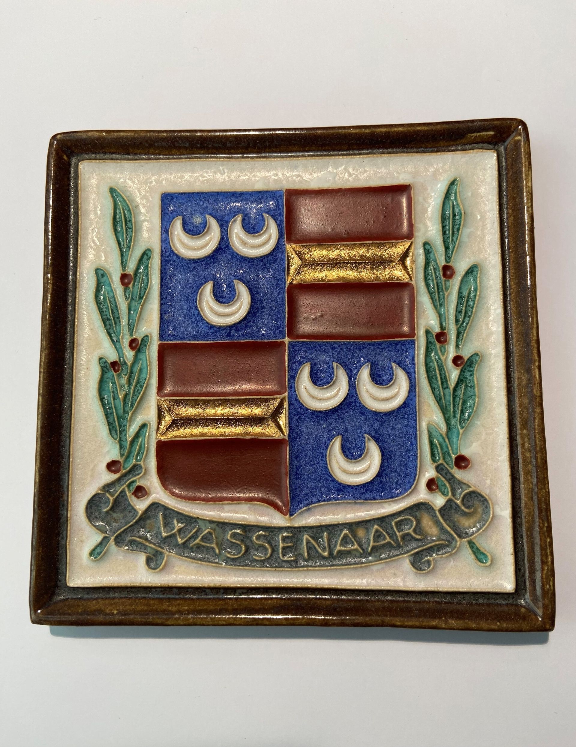 Porceleyne Fles Cloisonne wapentegel Wassenaar