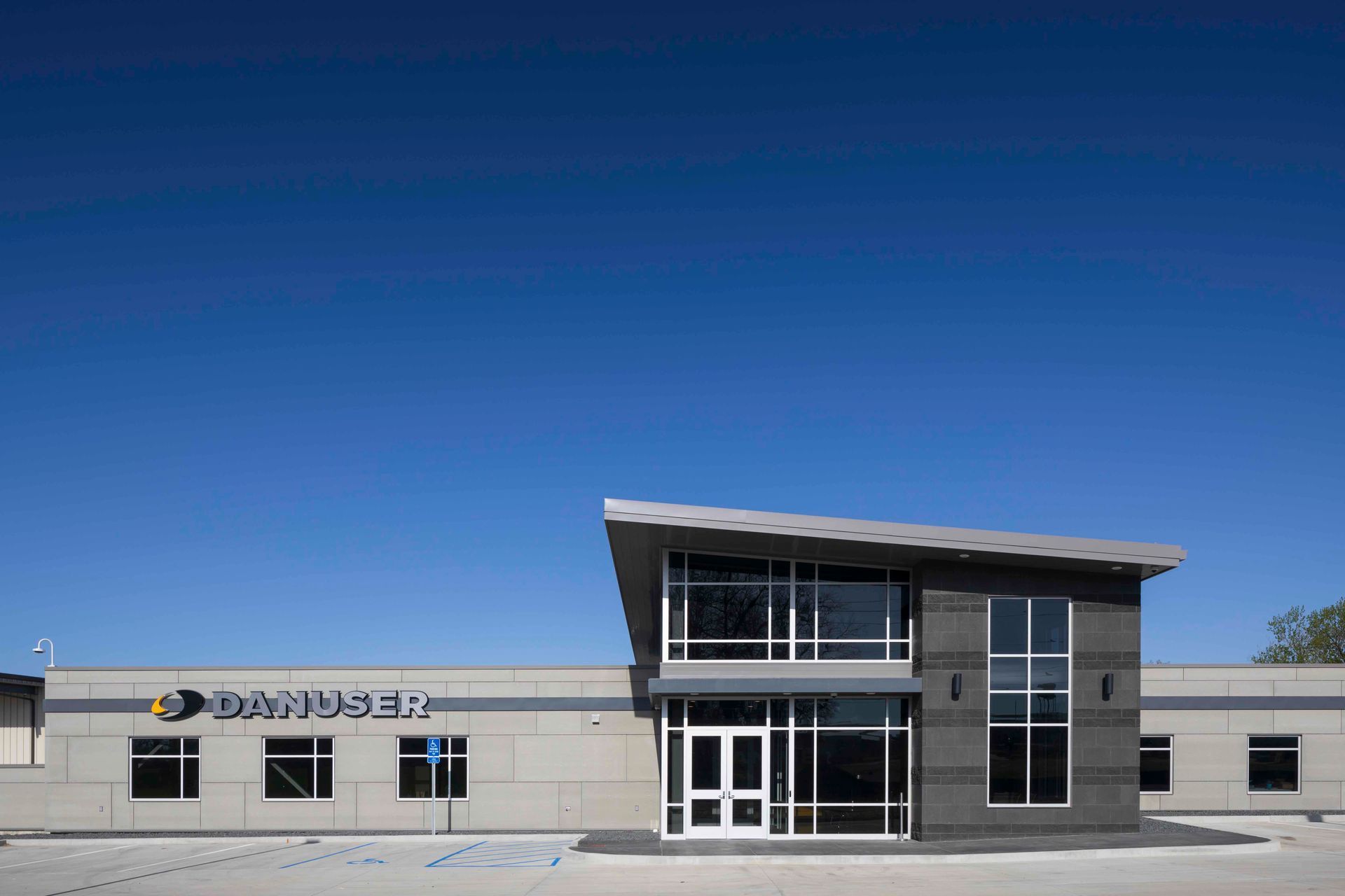 PCE Construction | Logboat Brewing Company