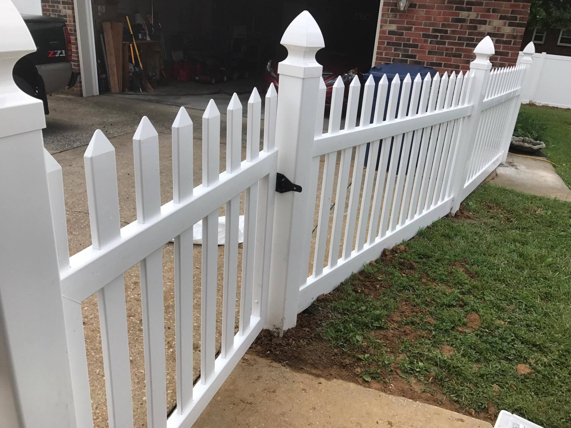 House White Wooden Fence — Fairdale, KY — Jones & Scott Fence Inc
