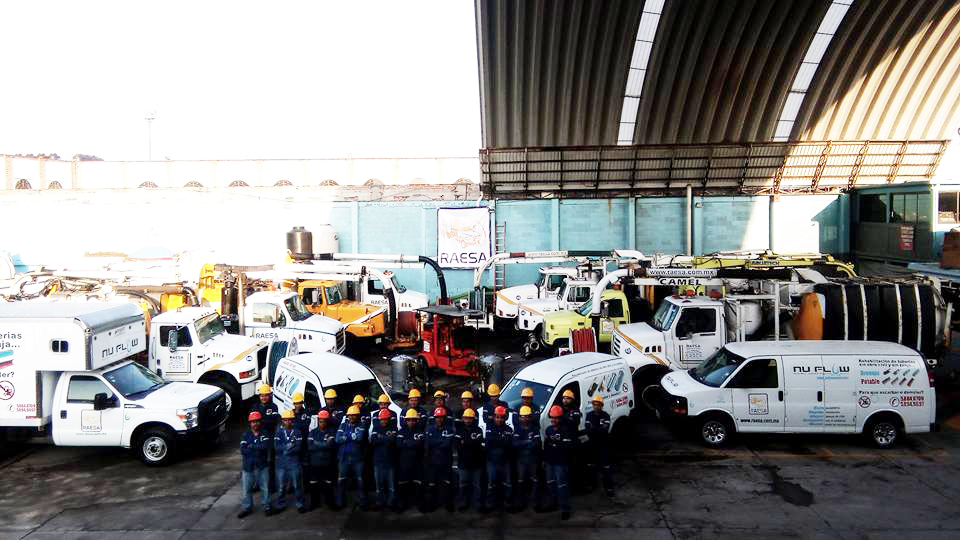 desazolve industrial con camion vactor
