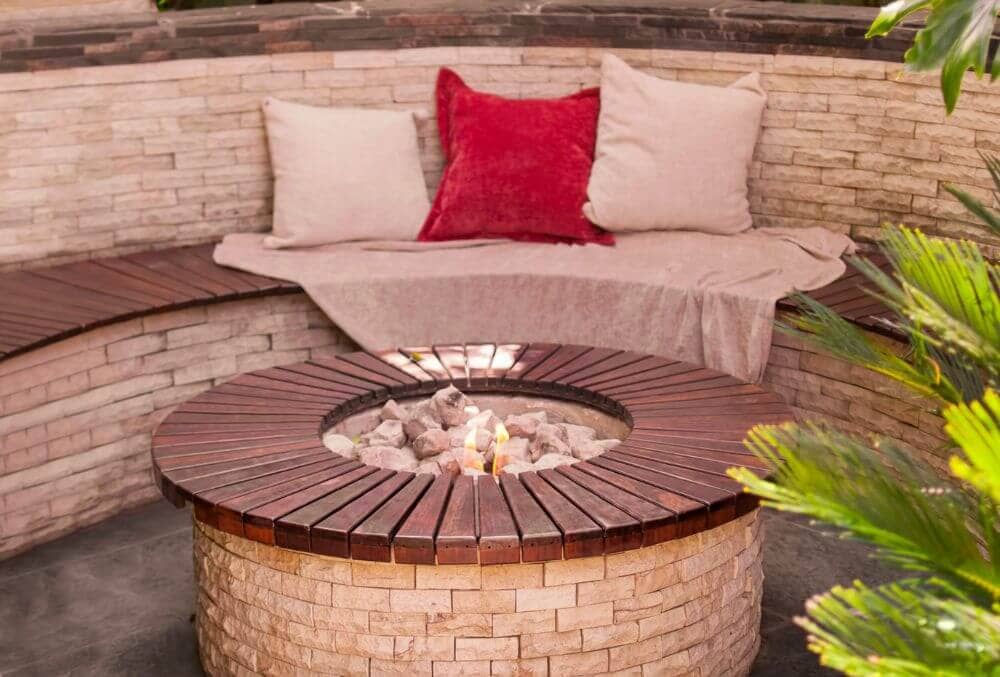 Circular stone firepit