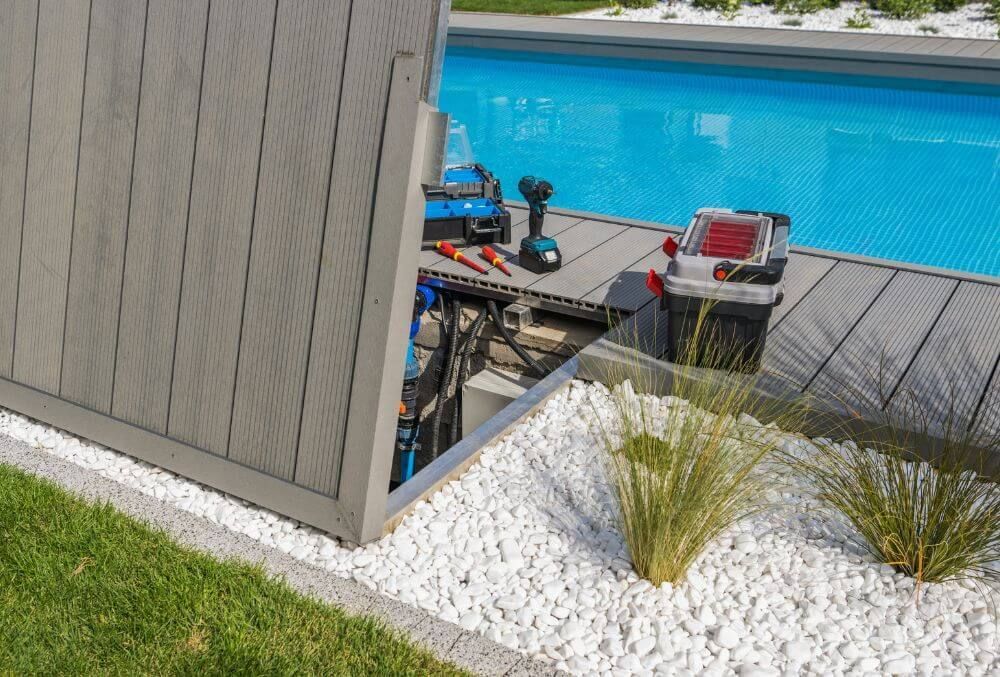 Is It Time To Remodel Your Pools? 3 Signs That Tell You It Is