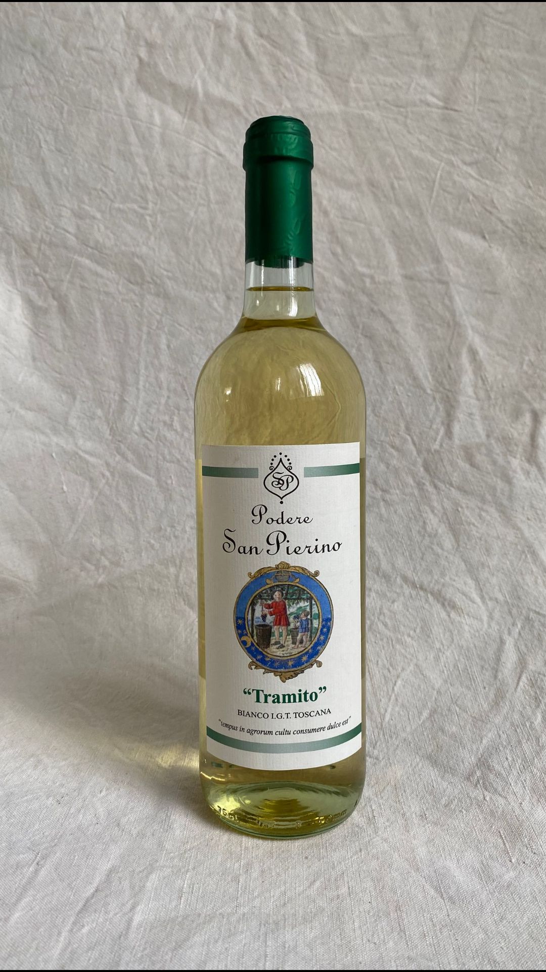 Bottiglia di vino bianco I.G.T. Toscana Tramito