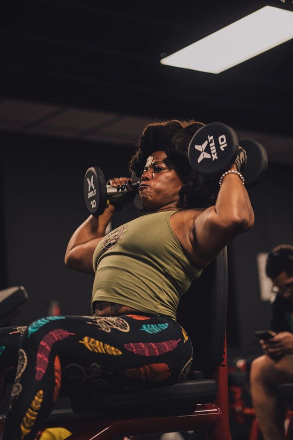 African-american doing a gym workout