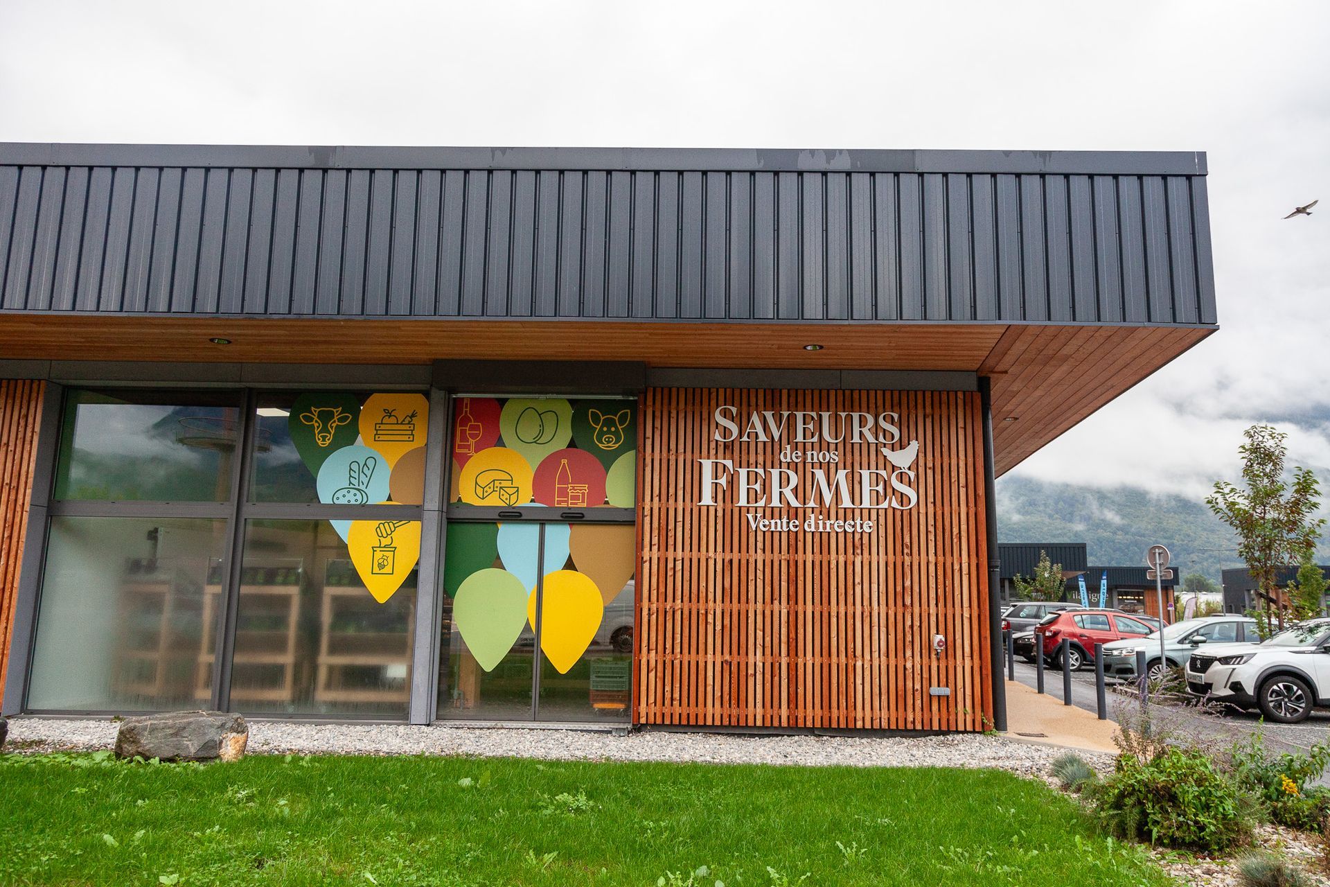 Magasin extérieur, Saveurs de nos fermes Albertville, magasin de producteurs et produits locaux