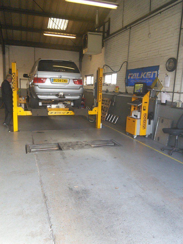 Repair and servicing of Jaguar, Mini and BMW vehicles