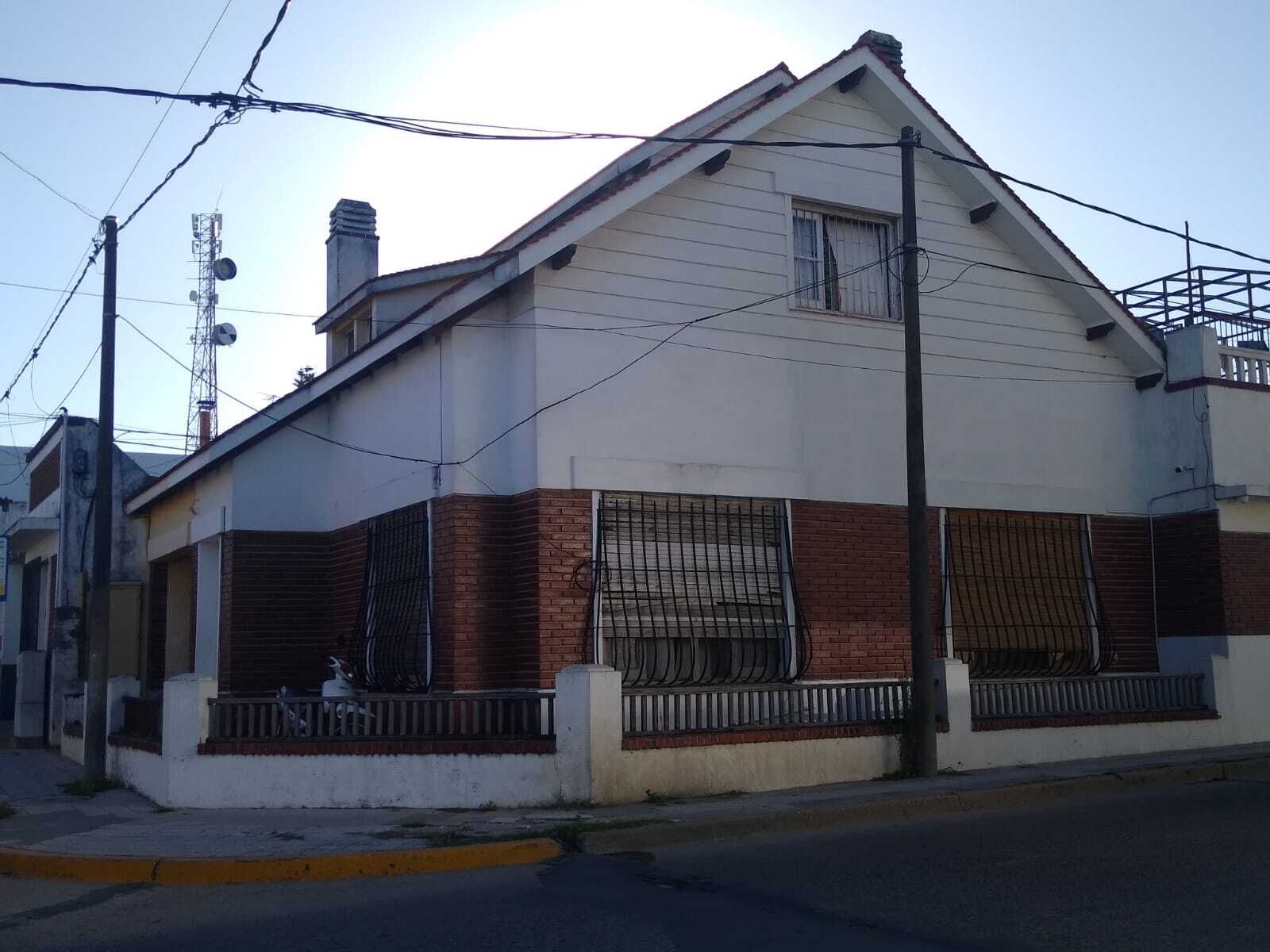 Casa Chalet estilo ingles